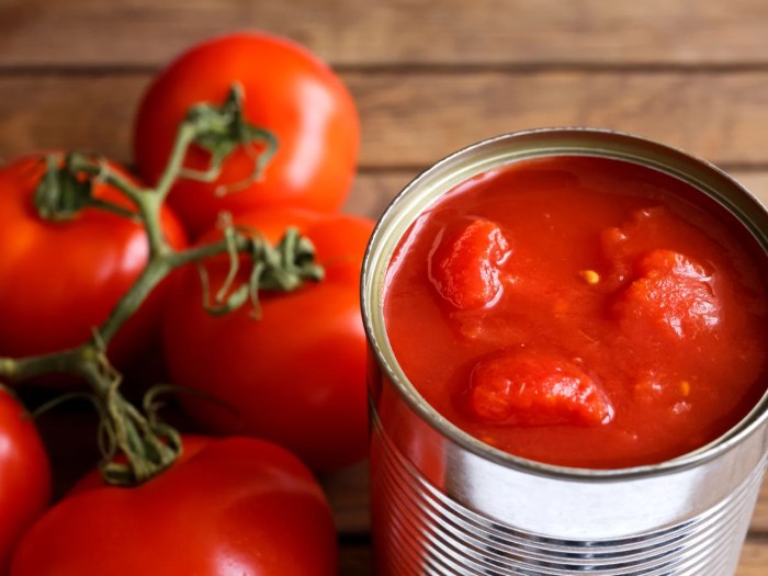 Recipe for canned tomato sauce